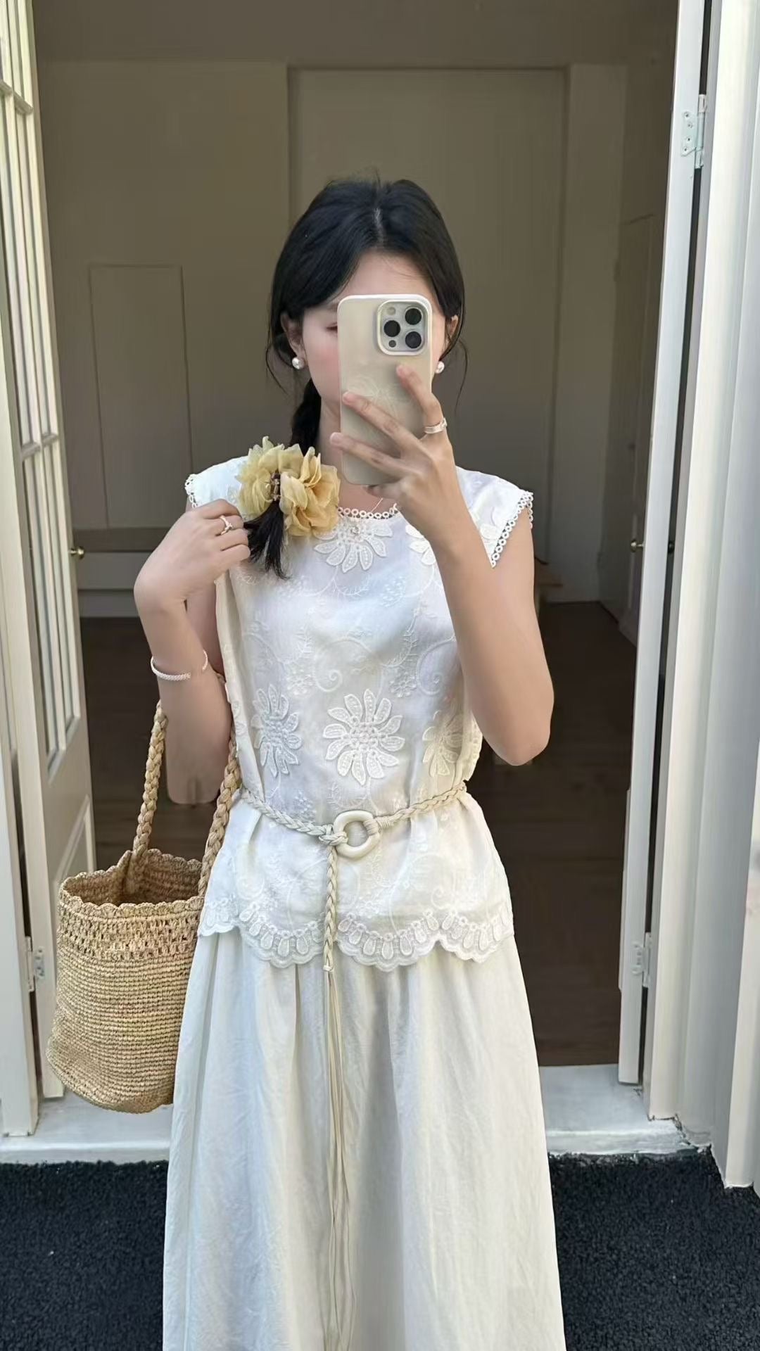 The "Heirloom Garden" Embroidered Set