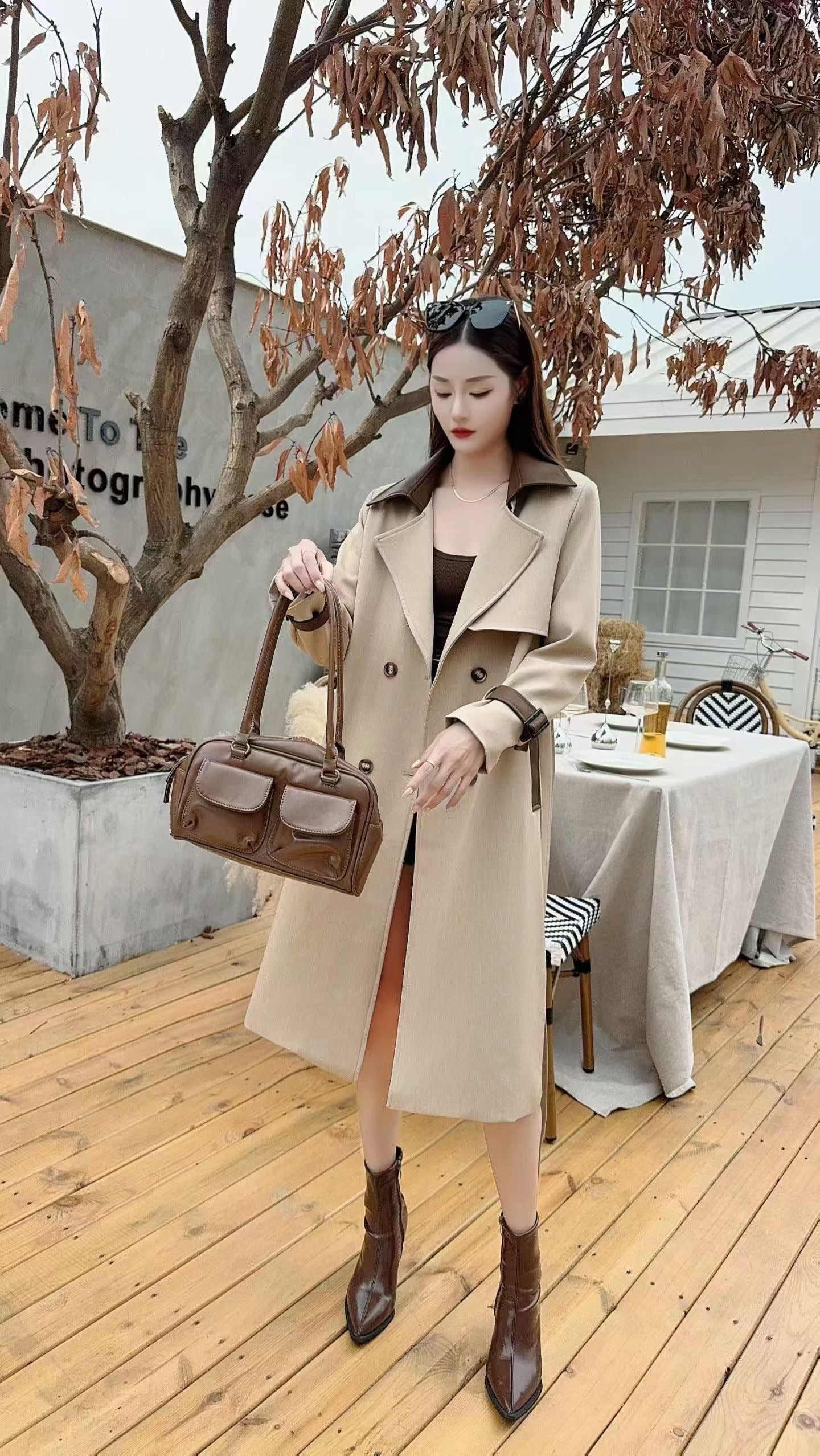 Contrast Collar Double-Breasted Long Trench Coat - With Belt