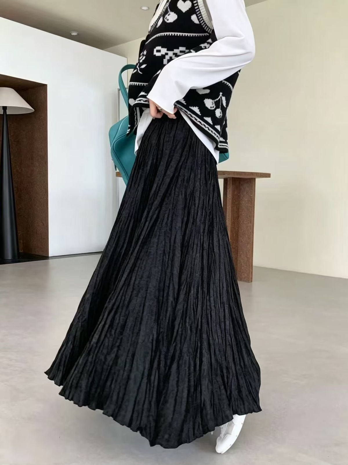 SHORT TITLE: Metallic Pleated Maxi Skirt