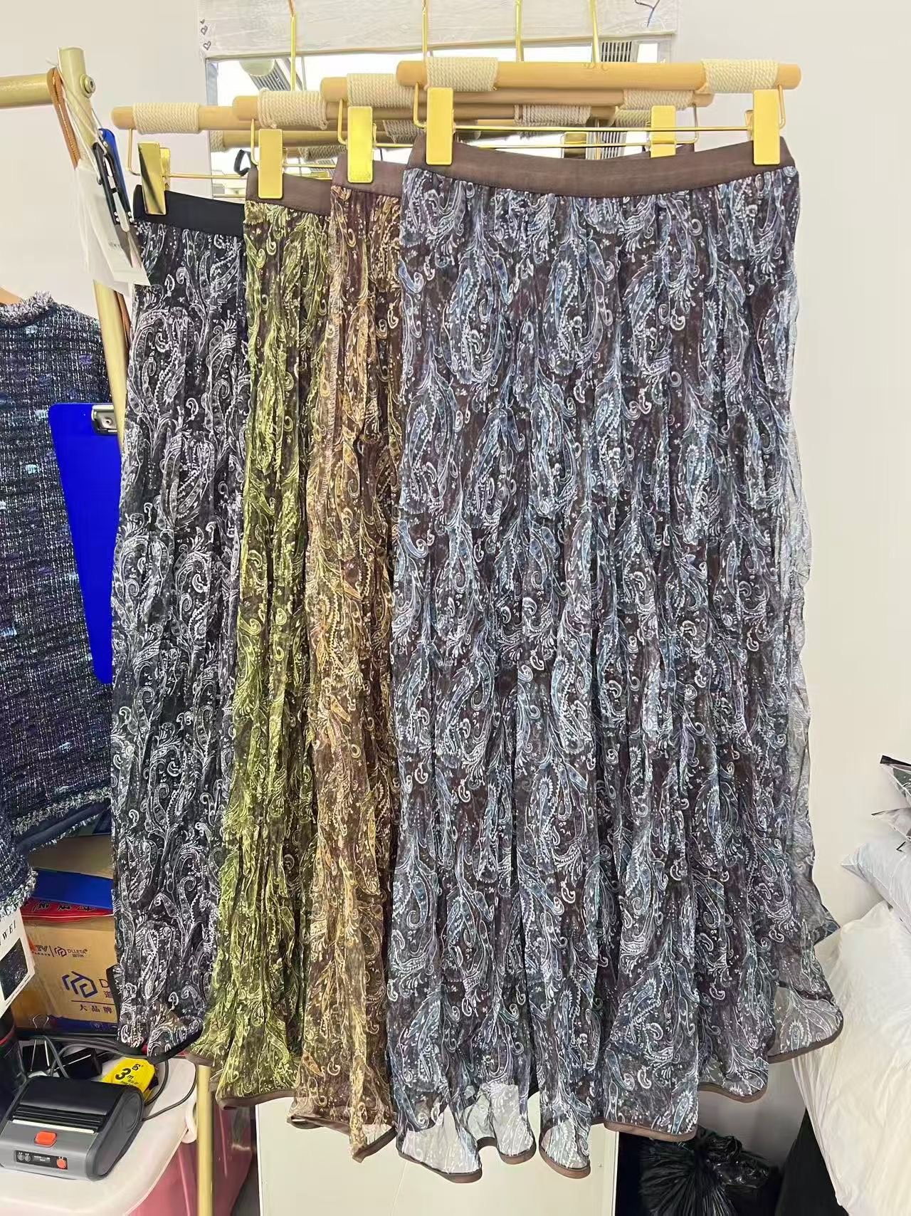 The "Heirloom Paisley" Midi Skirt