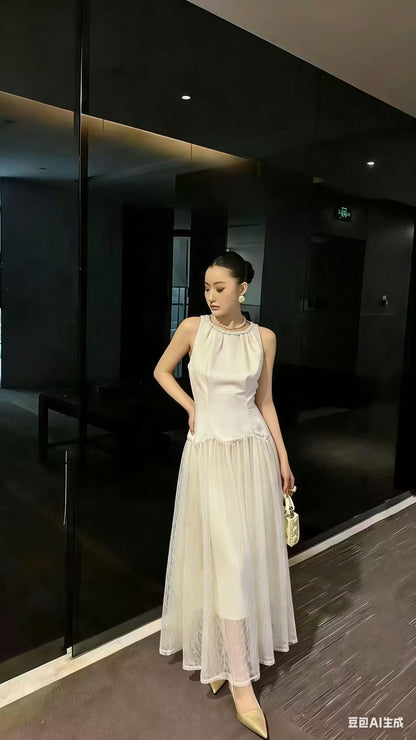 The "Pearl Drop Waist" Gown
