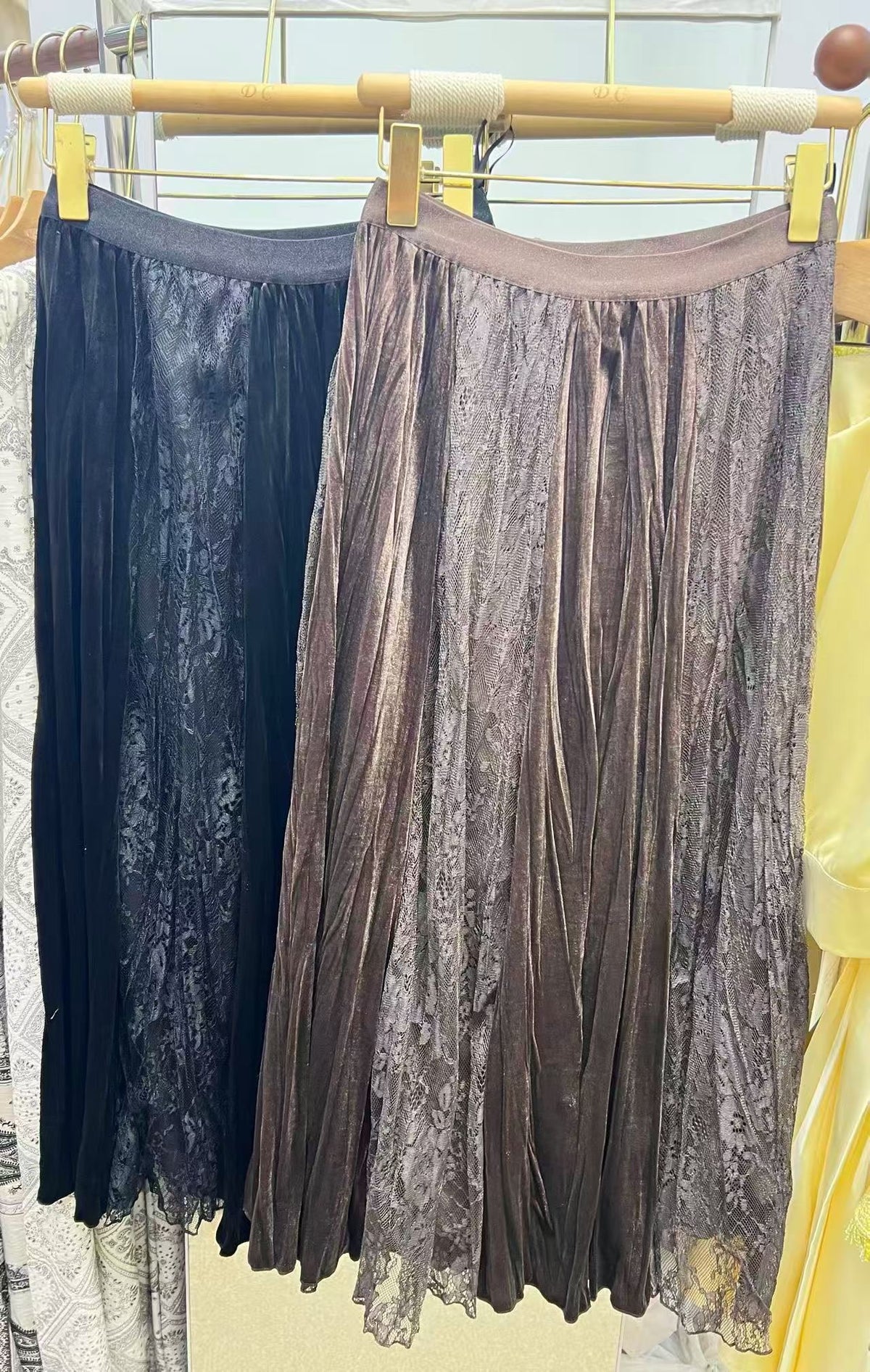 SHORT TITLE: Metallic Pleated Maxi Skirt