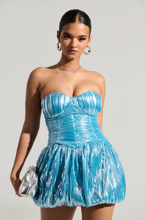 Stand Out Effortlessly