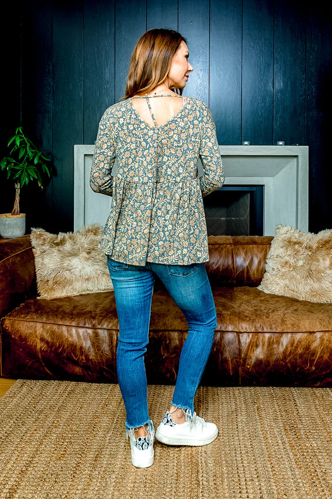 Floral Print Soft Knit Long Sleeve V-neck Top