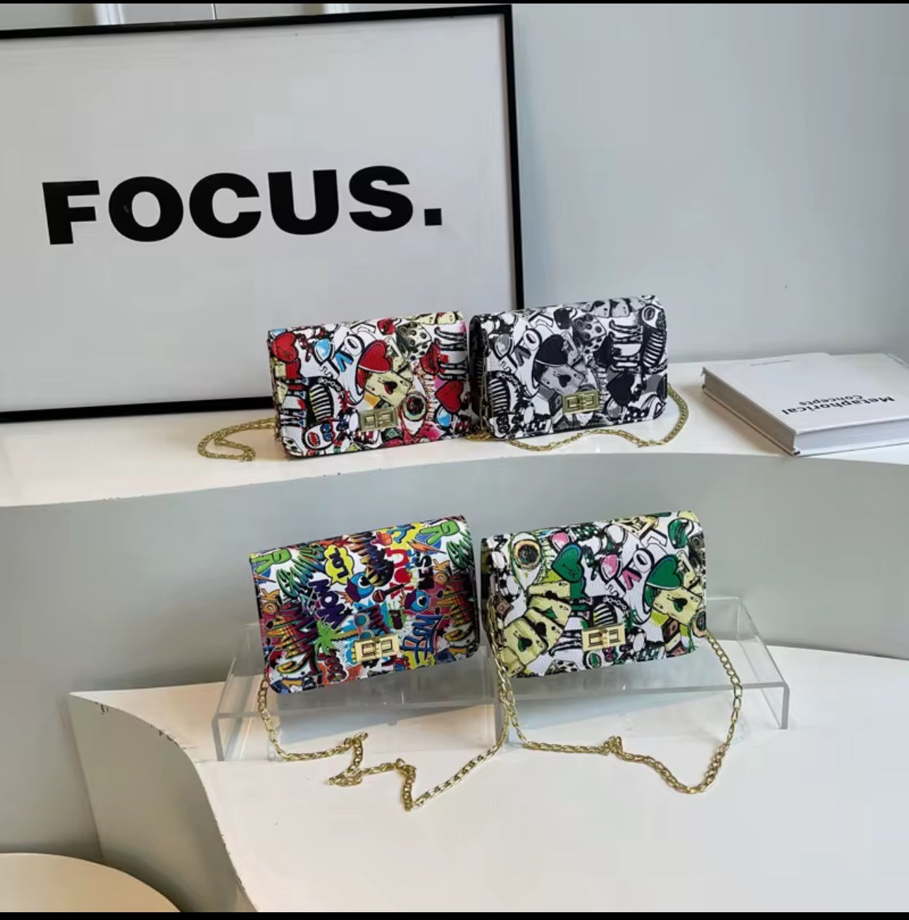 Graffiti Cross body chain link shoulder bag