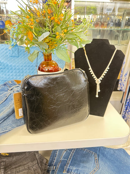 The Crystal Chain Shoulder Bag - Black Luxe