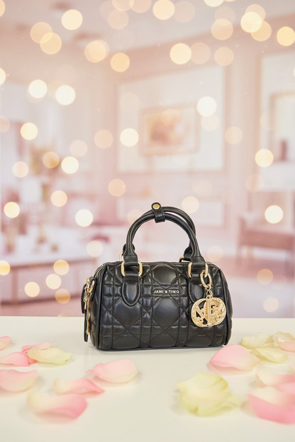 The JANI &amp; TINO Luxe Mini Boston