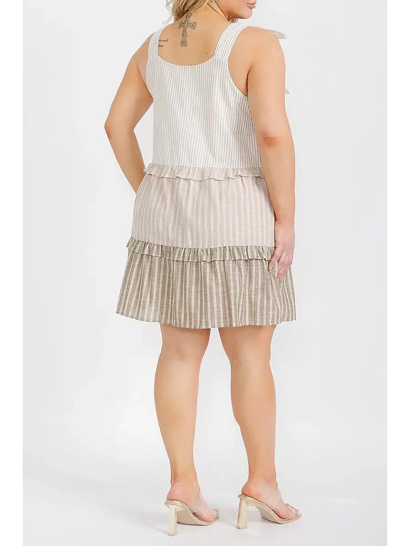 Plus Size Sleeveless Tiered Colorblock Stripes Tunic Mini Dress