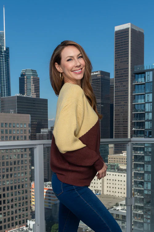 Round Neck 2 Tones Cable Knit Dolman Sweater