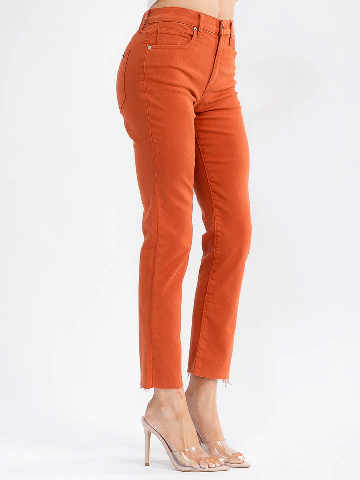 Women's Button Closure Pockets Raw Edge Straight Leg Denim Pants