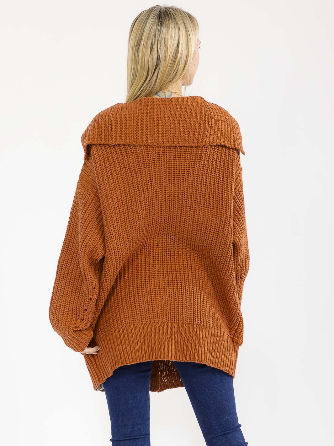 Womens Long Sleeve Button Closure Ribbed Cardigan