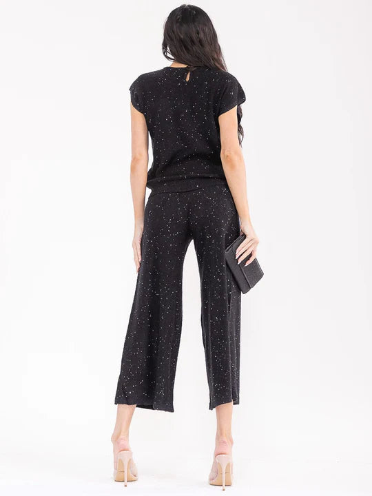 Women’s Short Sleeve Top Sequin Detailed